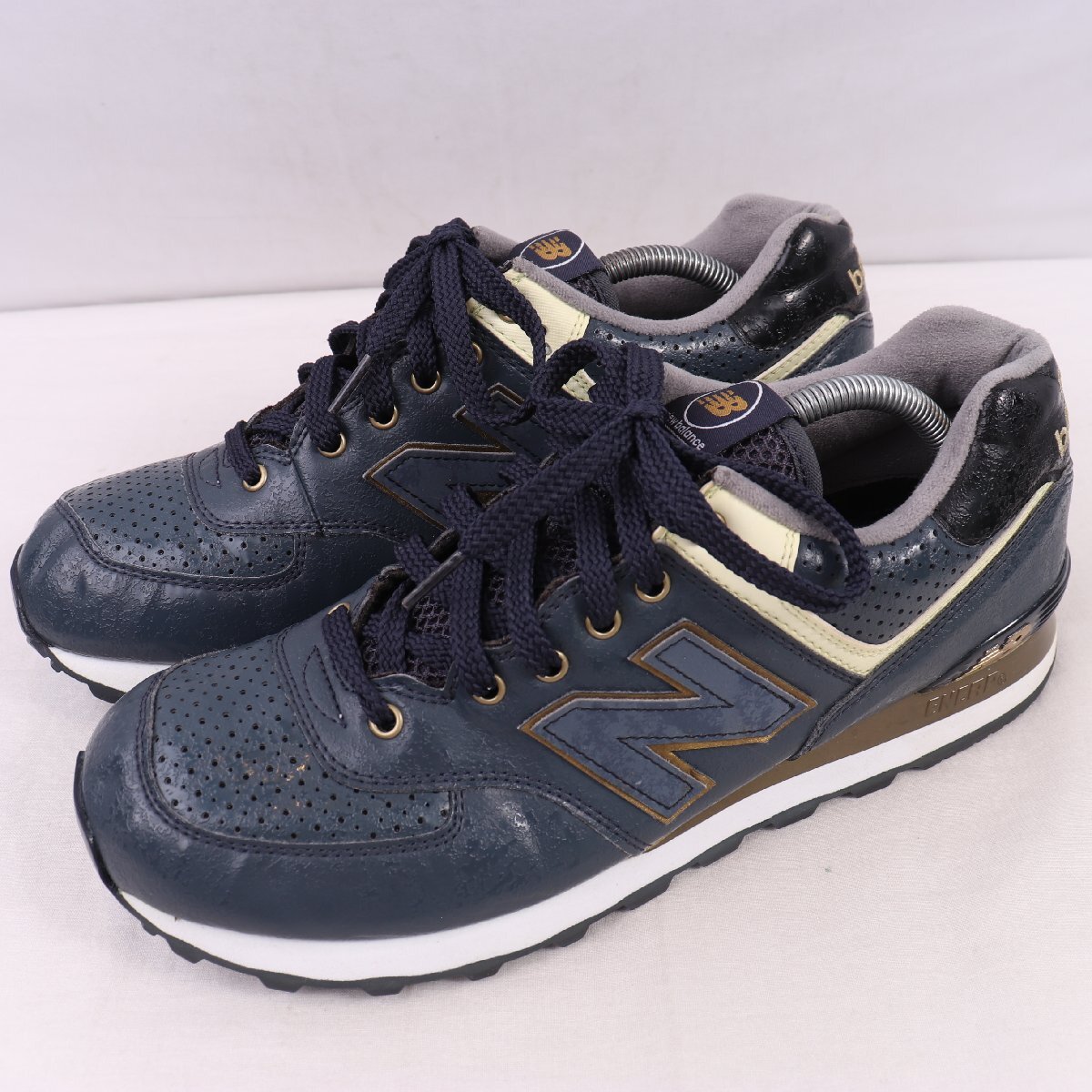 574 ニューバランス 28.0cm/New Balance 紺 ネイビー 白 ブロンズ 中古 古着 スニーカー メンズ yy592拍卖