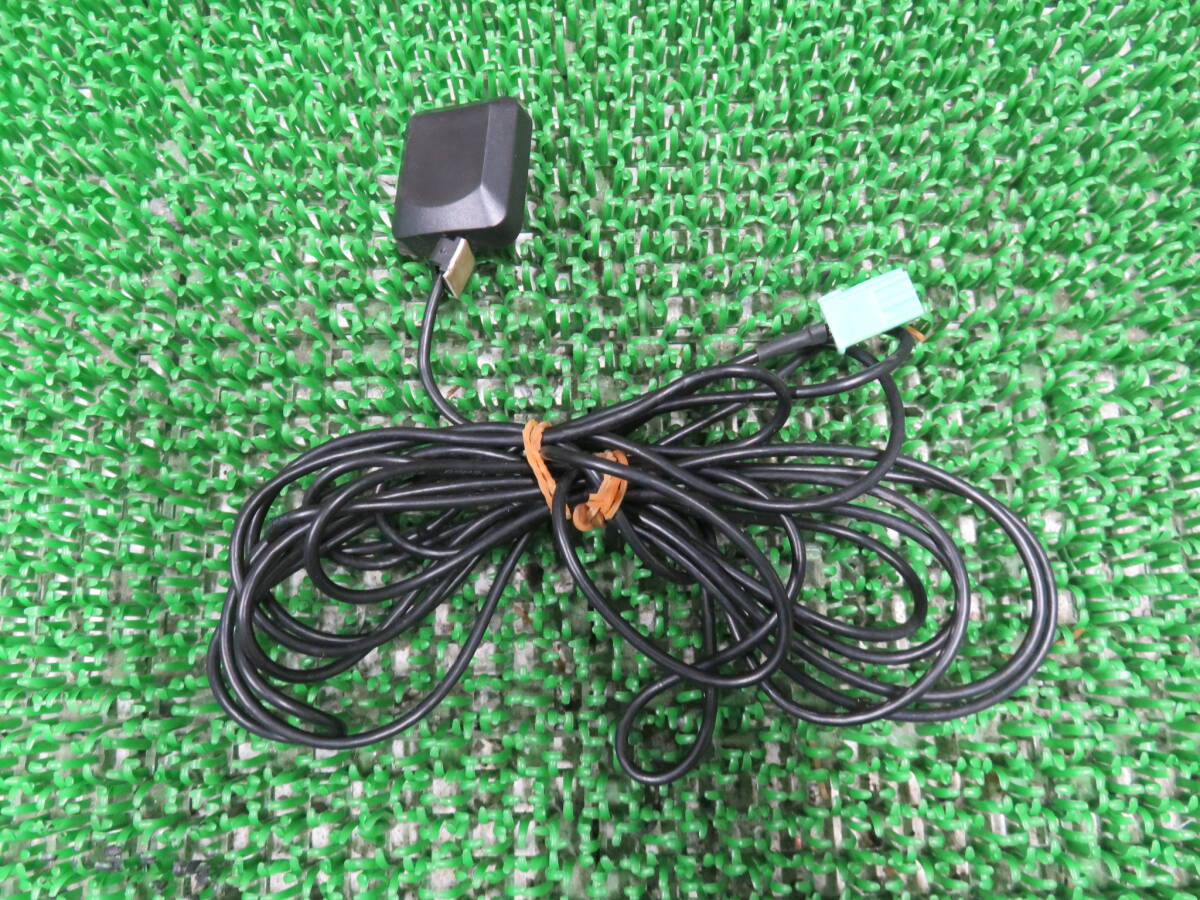 ★E8372/純正品 トヨタ ダイハツ イクリプス カーナビ用 GPSアンテナ GPS拍卖