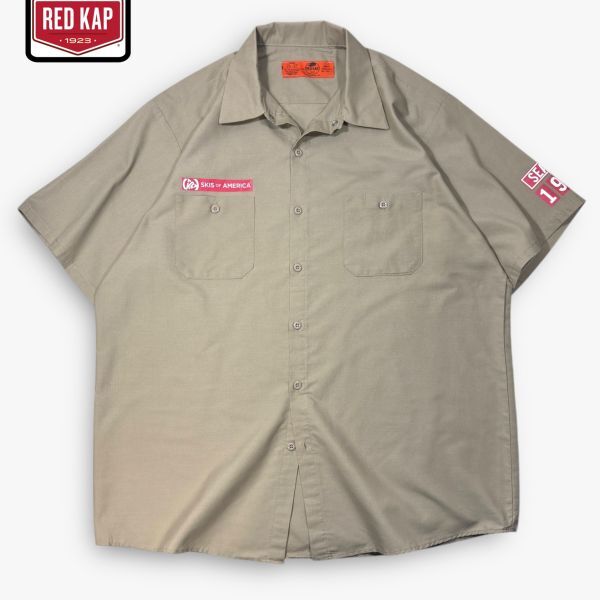 ★SKIS OF AMERICAロゴプリント★RED KAP 半袖ワークシャツ sizeXL ベージュ系 上部スナップボタン 古着 クリーニング プレス済み 2239拍卖