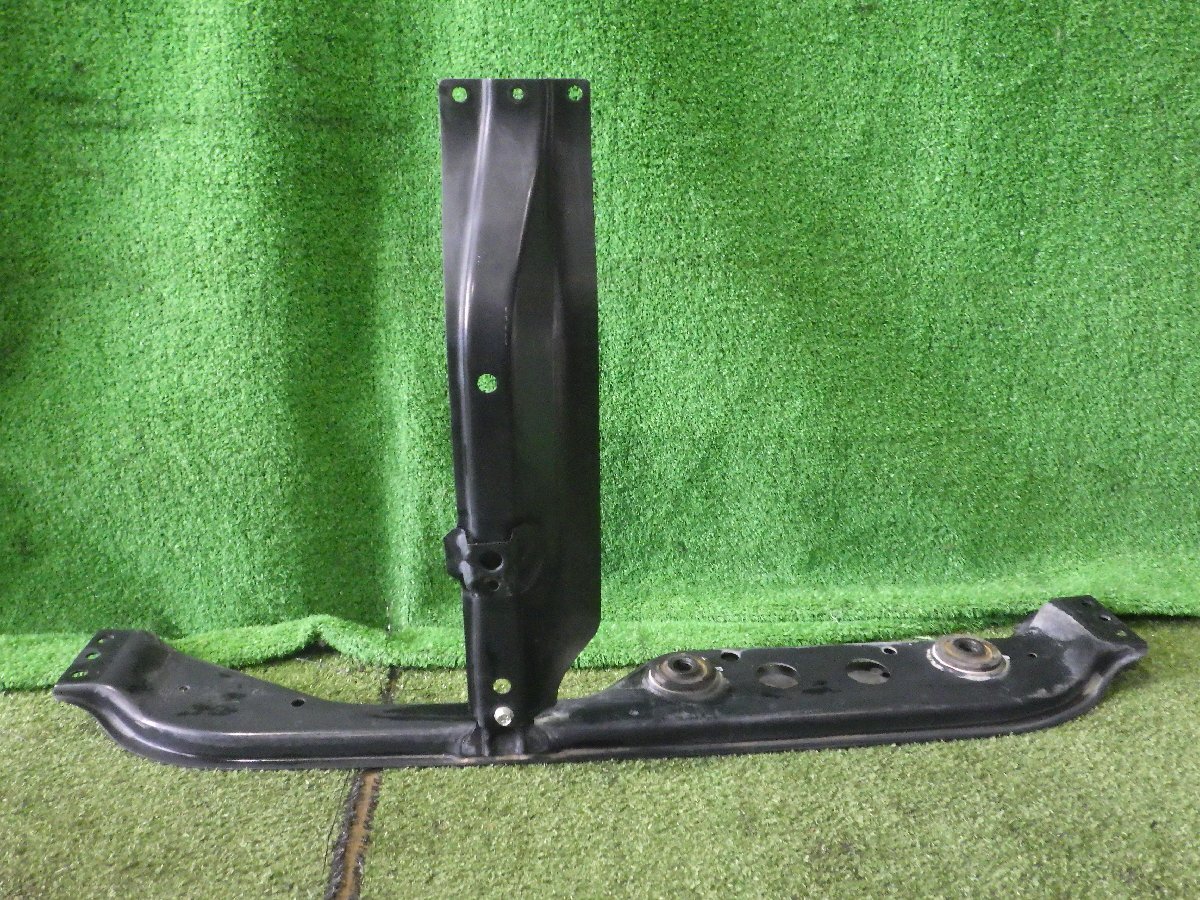 ◆ 日産 モコ MG33S 【 ラジエーター コアサポート 】 中古品 E116 2H8-4 ◆拍卖