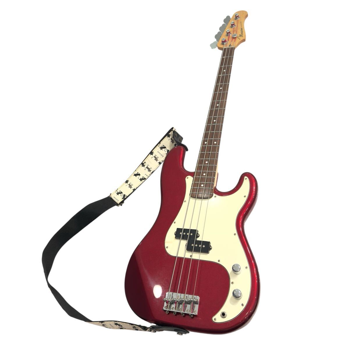 ●H7-6-143 MAVIS メイビス ワインレッド/ホワイト エレキベース拍卖