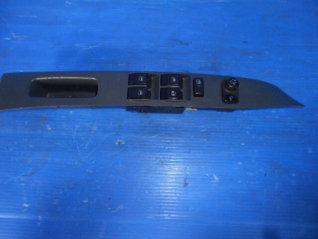 903202 ダイハツ ミラ L275S パワーウインドスイッチ拍卖