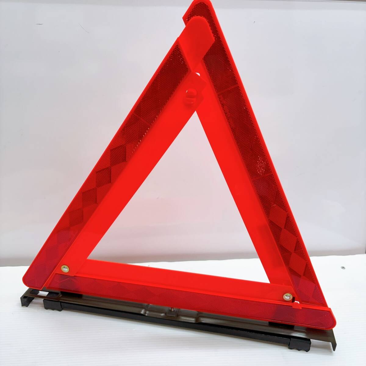 送料無料h6038 トヨタ純正ウォーニンクリフレクター 停止表示板 交F78-2 三角停止板 専用収納ケース付 車用品 カー用品拍卖