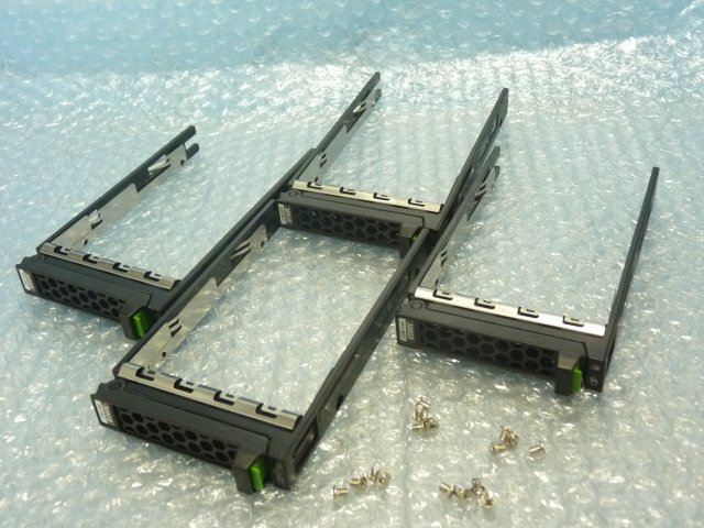 1SAD // 4個セット ハードディスク(HDD)マウンタ 2.5インチ 用 / A3C40179841 / ラベル変色(300GB SAS 15k-C) // Fujitsu RX2540 M4 取外拍卖