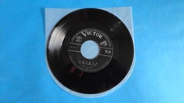 0747 【EP盤】 チェリッシュ 白いギター/落ち葉の散歩道≪貴重レコード≫拍卖