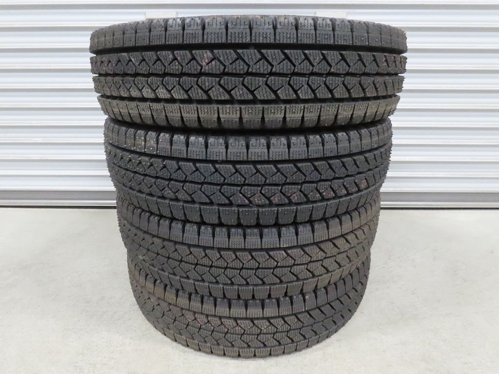 4本 165R13 6PR LT VL1 ブリザック 未使用 新古 スタッドレスタイヤ イボ付き 超バリ溝 ライトトラック拍卖