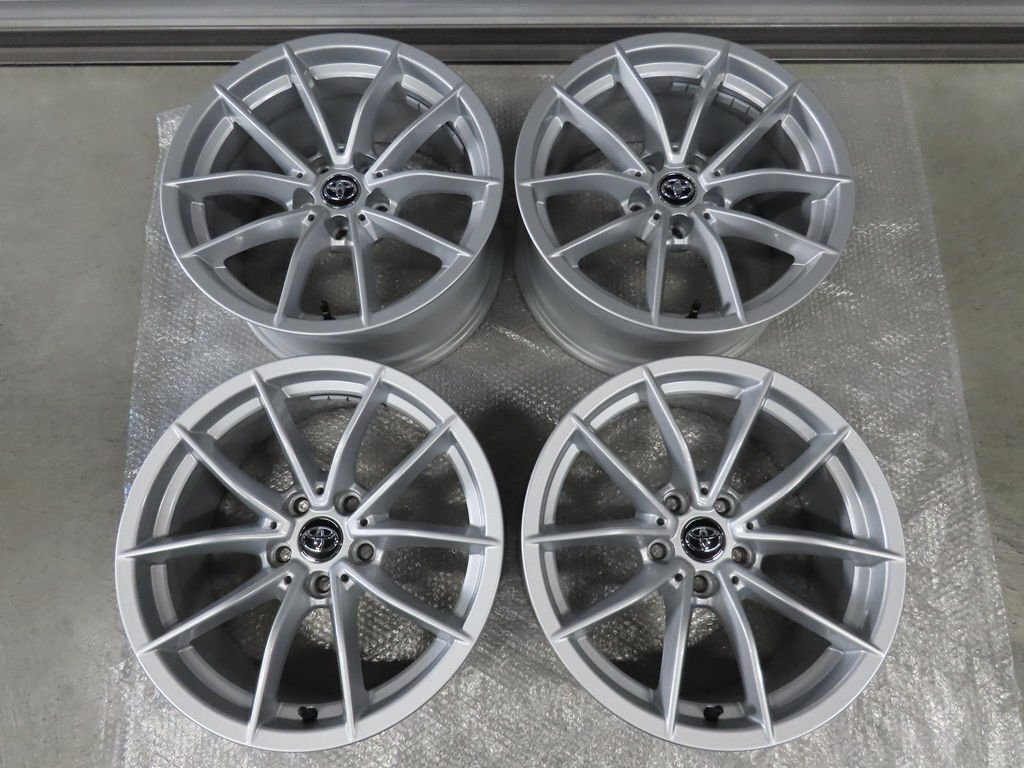 24年製 4本 トヨタ A90 GRスープラ 純正 SZ 納車外し 7.5J +24 8.5J +26 PCD112 5穴 17インチ ガリ傷無し 美品拍卖