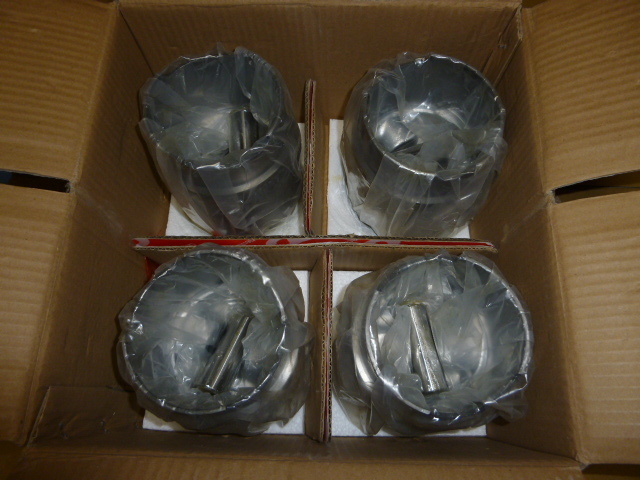ヴァナゴンT3/カラベルT3 2.1用ピストンセット1台分新品94.00mm/ピストンリング付き拍卖