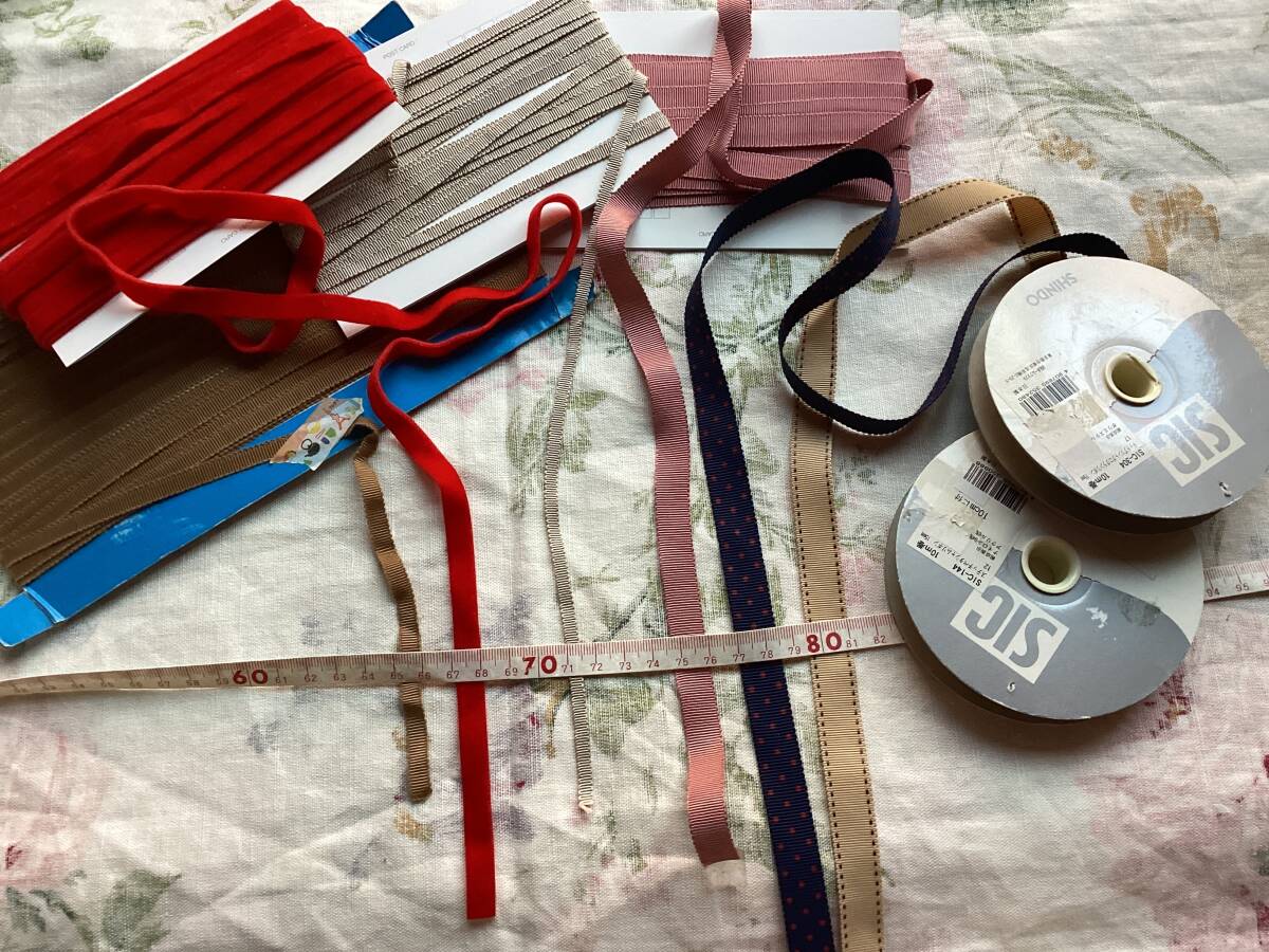 リボン 6種 グログラン 他 50m以上 ステッチ ペタジャムリボン ドットプリント グログラン ベロア レッド ピンク ベージュグレー 薄茶 拍卖