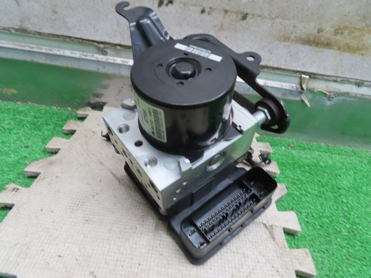 P【Z0401】H24年 DAA-ZF1 CR-Z【アルファ ブラックレーベル】ABSアクチェーター【57110-SZT-G031-M1】拍卖