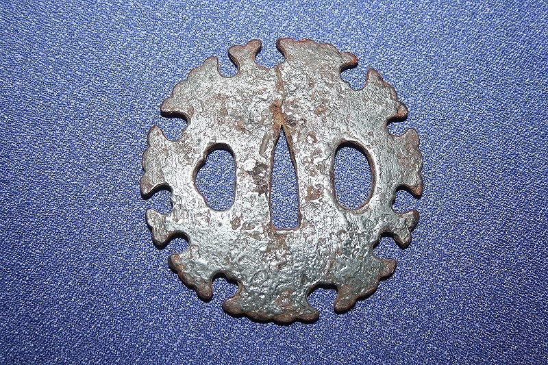 時代物本歌! 雪華図鉄鍔! 風雅!拍卖