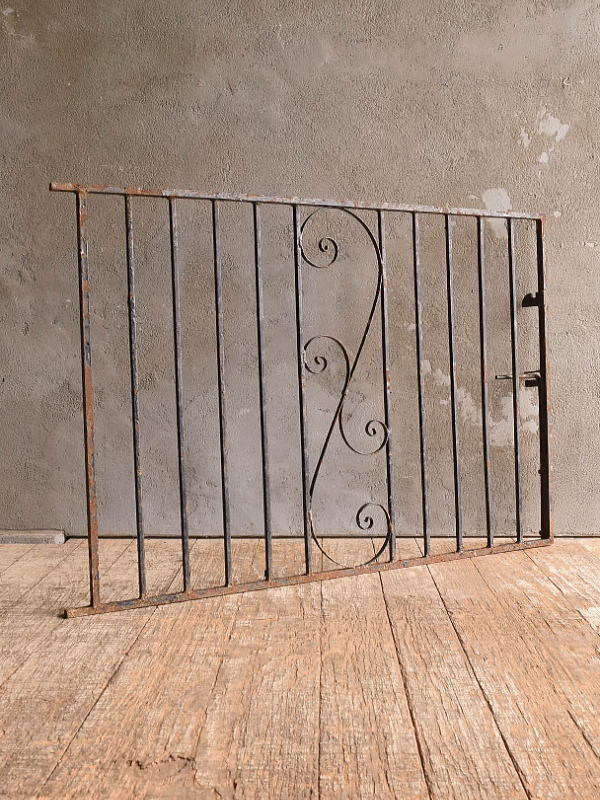 イギリスアンティーク アイアンフェンス ゲート柵 ガーデニング 13121拍卖