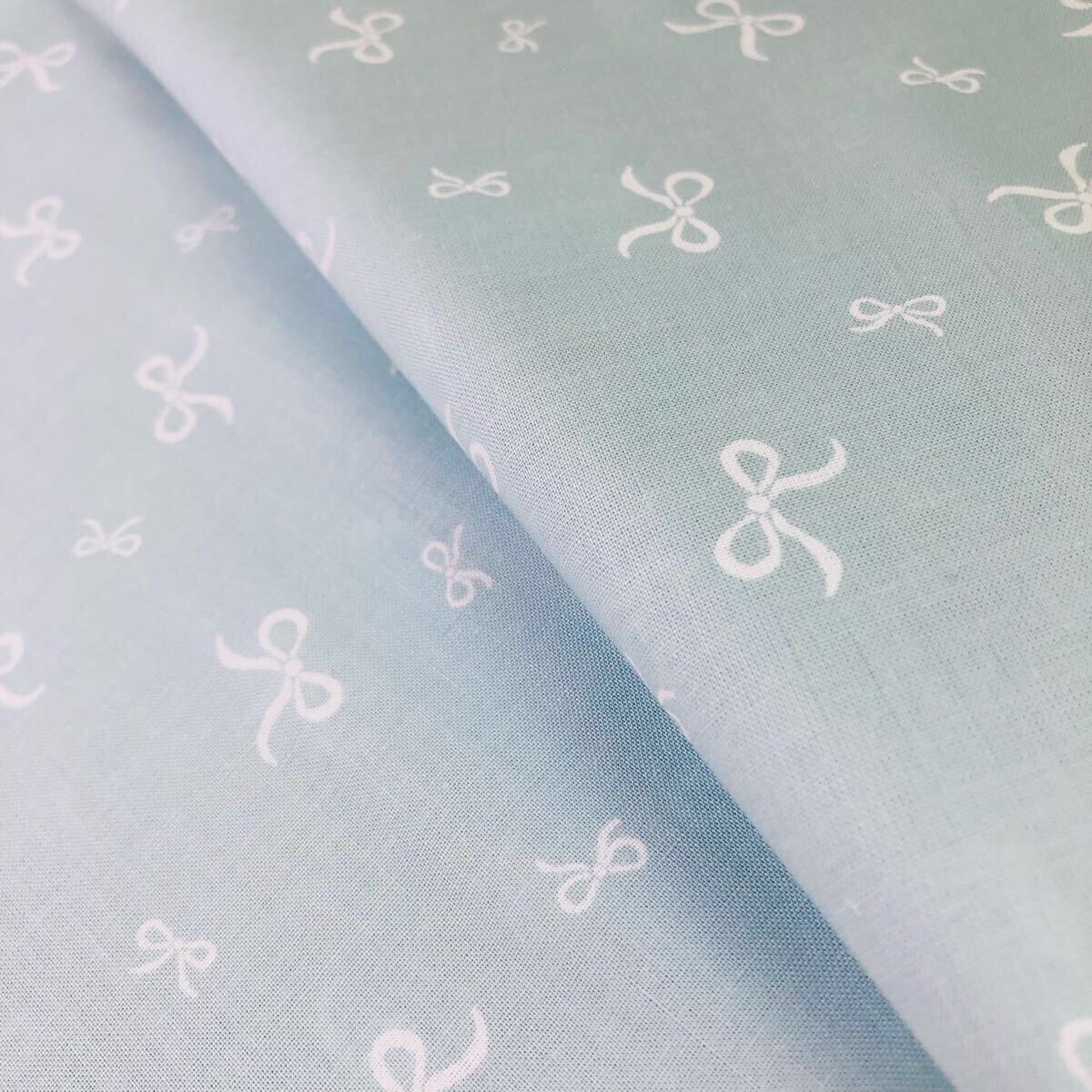 日本製 1m コットン スケアー 生地 可愛いリボン柄 はぎれ スケア 拍卖