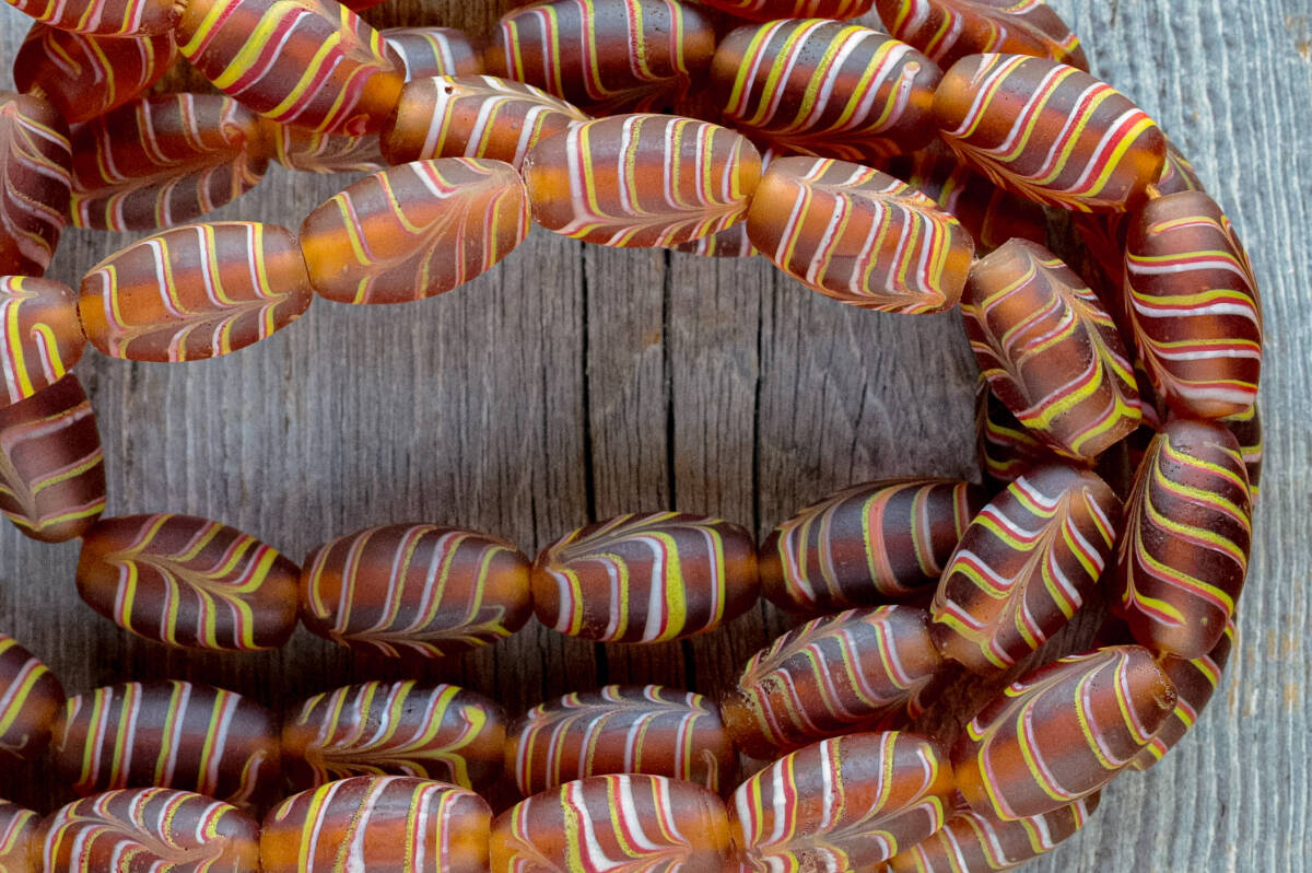 *feather beads拍卖