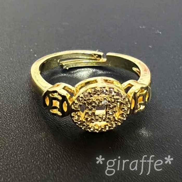 A896 匿名配送 指輪 レディース リング ゴールド ジルコニア コイン 円 フリーサイズ サイズ調節可能拍卖