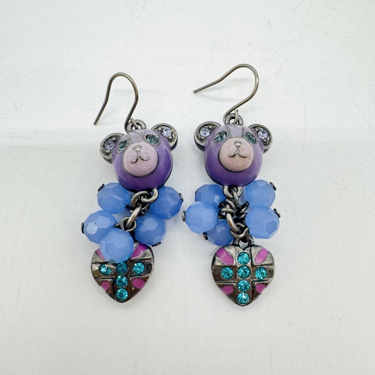 S9390B〇 ANNA SUI アナスイ ピアス クマ ベア ハート カラーストーン パープル ピンク レディース アクセサリー 小物 ブランド ブルー拍卖
