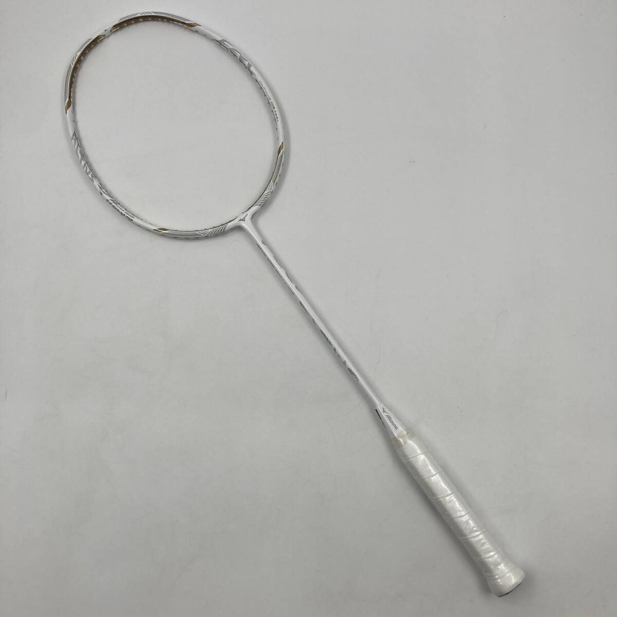 【未使用】MIZUNO ALTIUS 03 FEEL 73JTB10301 ホワイト 4U6 ミズノ アルティウス フィール バドミントン ラケット 6785拍卖