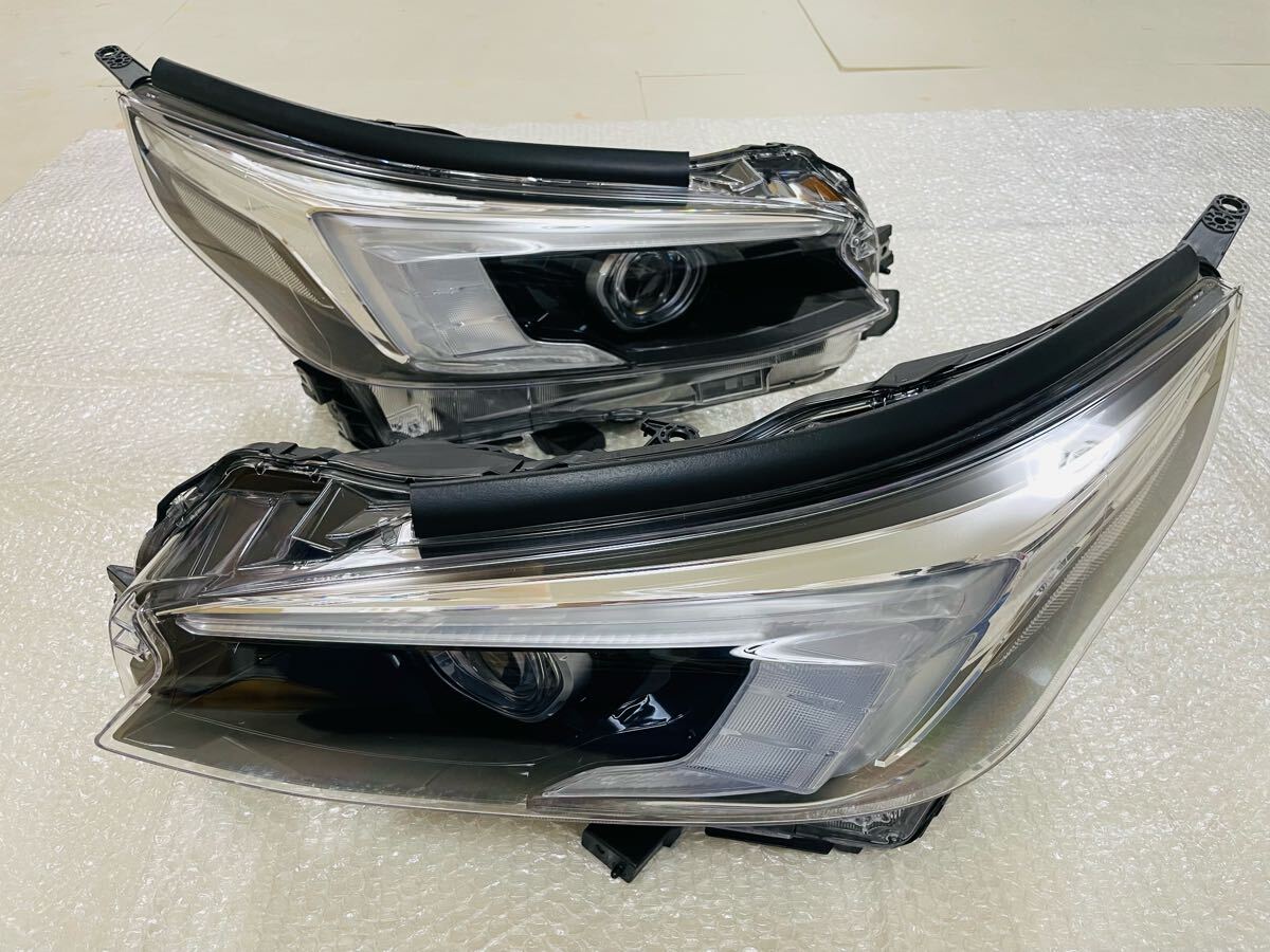★美品 破損無し★ スバル レガシィ アウトバック BT5 ヘッドライト ヘッドランプ KOITO 100-60457 打刻 X1 左右 右 左 レガシー拍卖