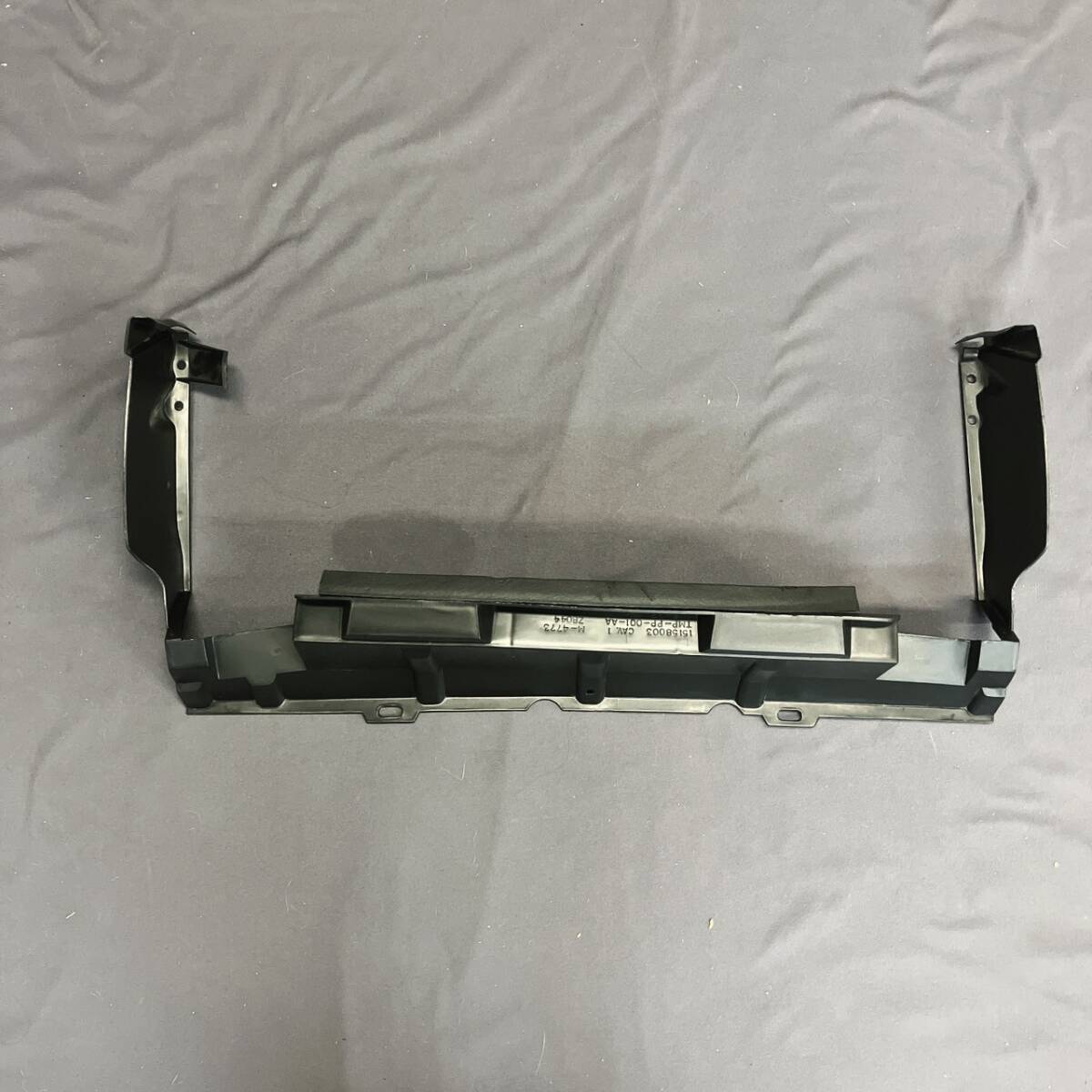 ゼネラルモーターズ S-830 ◎ 未使用品 GM ラジエーター サポート バッフル 15158003 ラジエター シボレー ブレイザー S10 GMC ジミー 下部拍卖