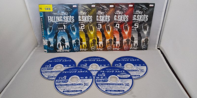 090-3268 送料無料 フォーリング スカイズ サード・シーズン 全5巻 ジャケットとディスクのみ レンタル版拍卖