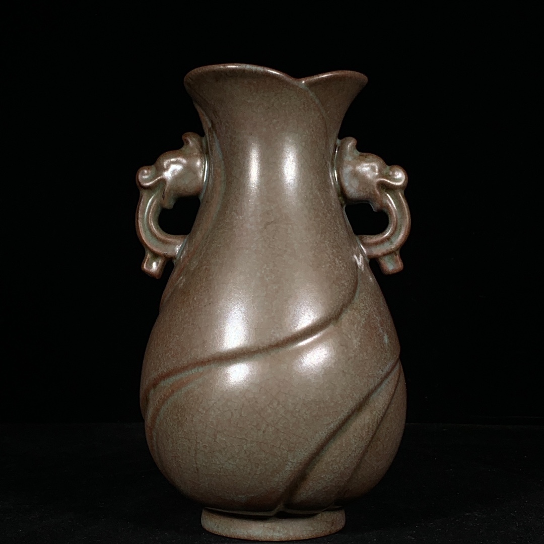 唐物 宋 汝窯 両耳瓶 陶芸 古陶磁器 中国磁器 古美術品 時代物 中国古玩 骨董品 D66拍卖