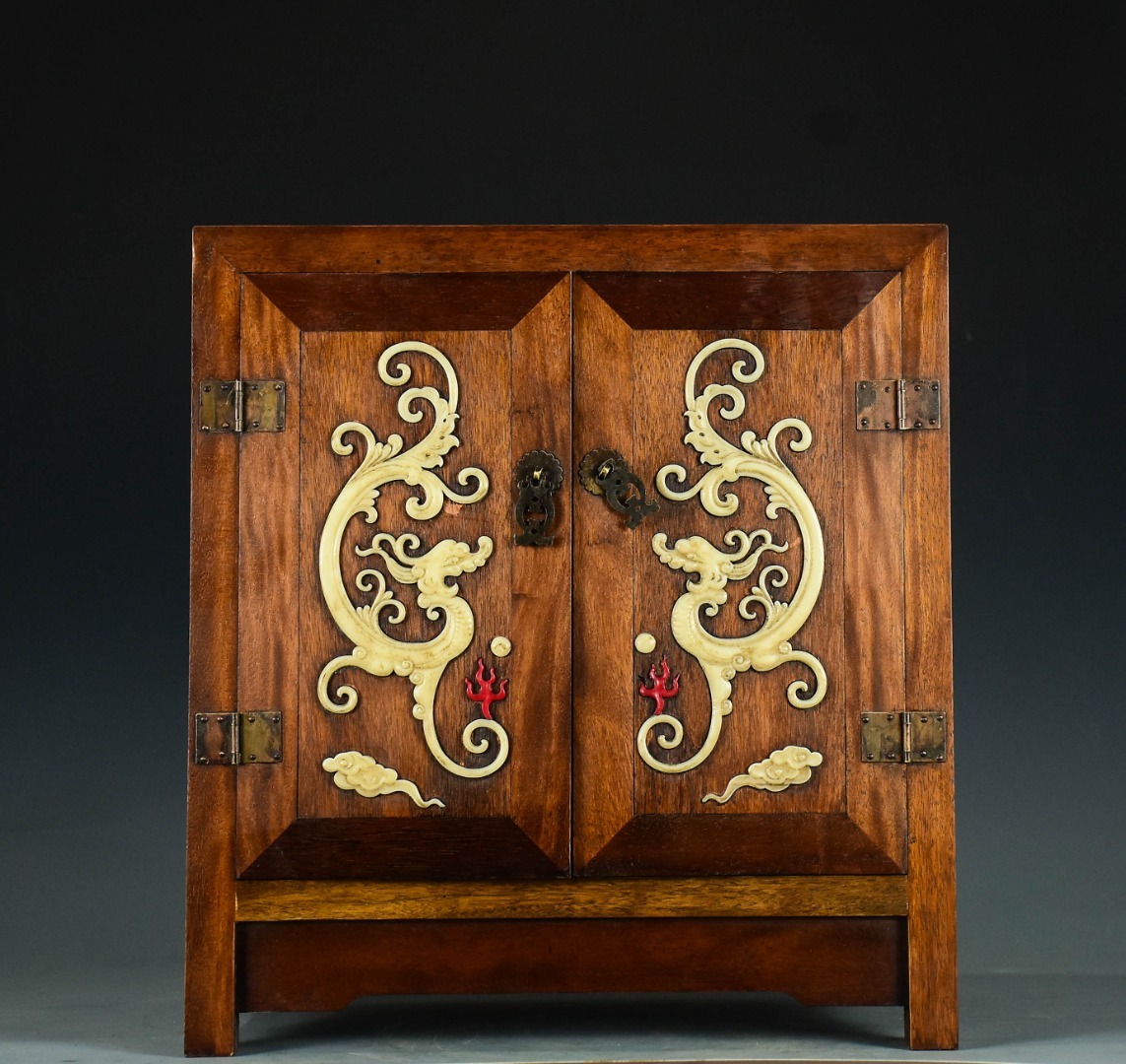 唐物 清 花梨木 モザイク 雙門櫃 木製 古美術品 時代物 中国古玩 骨董品 D66拍卖