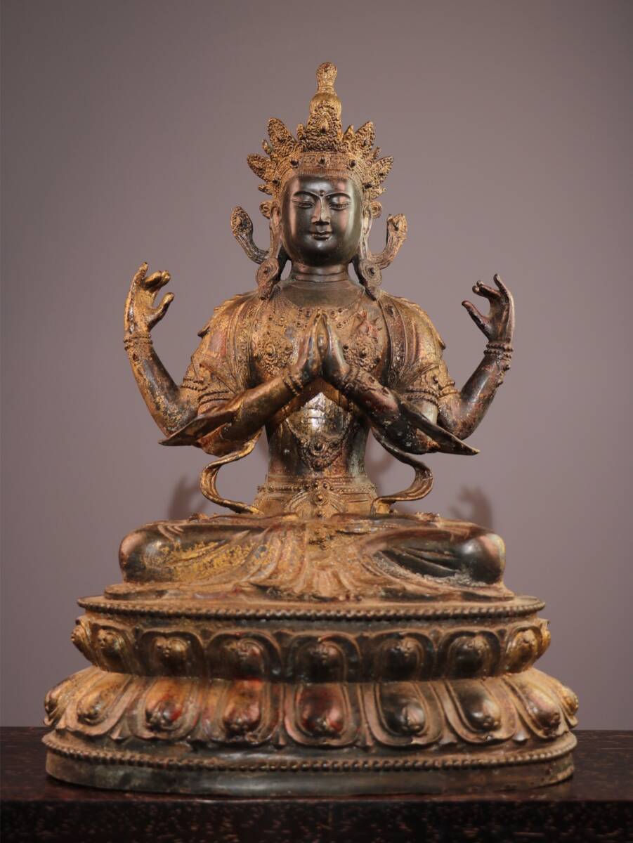 唐物 清 銅泥金 仏像 四臂觀音 供養品 極細工 中国美術品 時代物 中国古玩 骨董品 D66拍卖