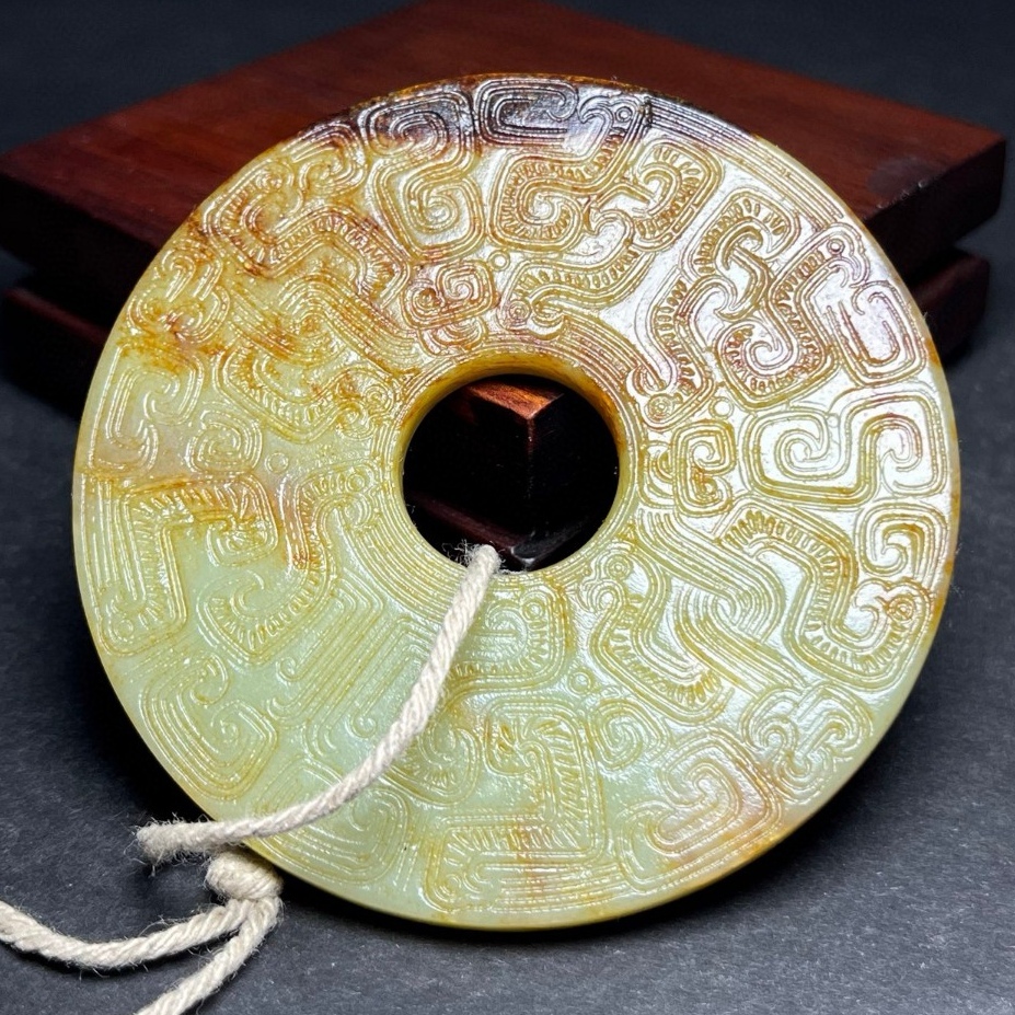 唐物 清 玉彫 和田玉 高古玉壁 極細工 古美術品 時代物 中国古玩 骨董品 D66拍卖