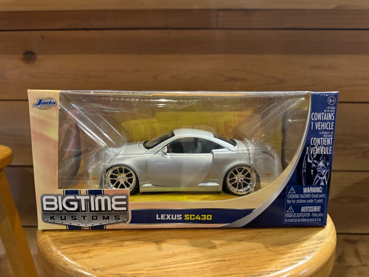 新品未使用 Jadatoys LEXUS SC430 シルバー 1:24 BIGTIME KUSTOMS 拍卖