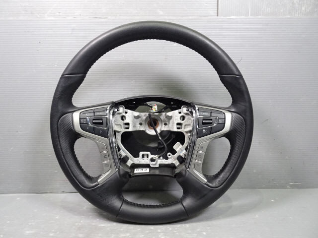 デリカ D5 3DA-CV1W ハンドル ステアリング ホイール P-7人乗り 令和1年 29508km 1kurudepa拍卖