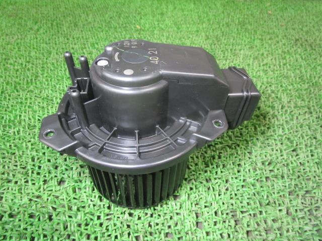 スペーシア DBA-MK32S ブロアモーター ヒーターモーター 74150-72M00 /50111拍卖