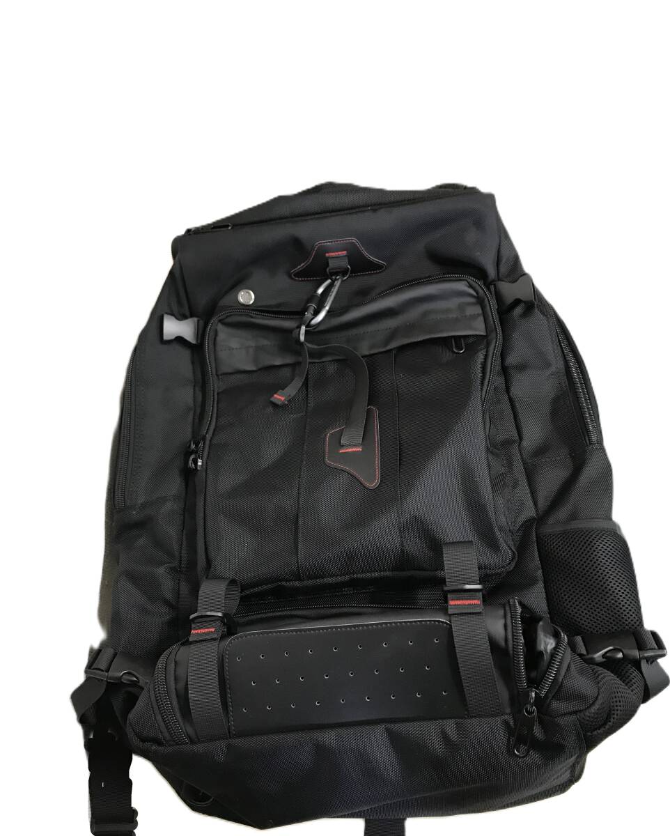 1006 多機能リュック 収納ポケット 大容量 仕事・学校・登山・防災 鞄 USBケーブル ブラック ※毛玉少しあります。拍卖