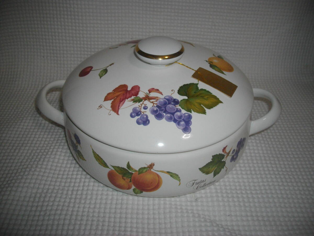 【EJIRY エジリー】 ホーロー両手鍋 浅鍋 卓上鍋 ◆ フルータスコレクション 3.2L拍卖