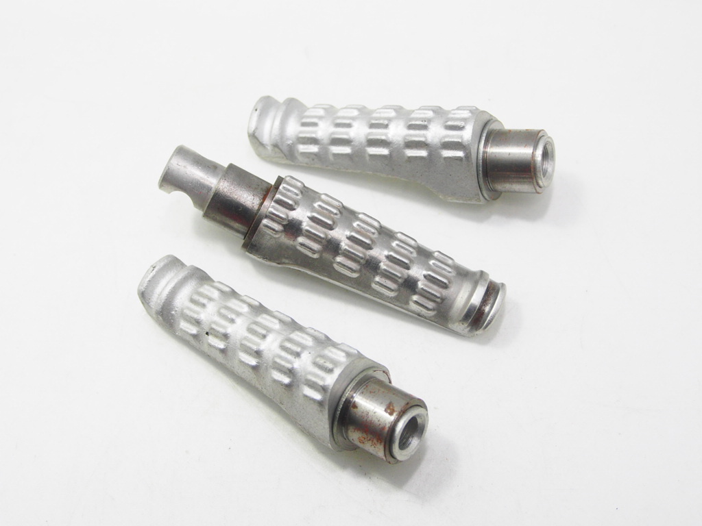 RSC HRC ステップ ペグ HONDA CR110 CR93 CR72 CR450 CR750 RS1000 RCB DREAM50 CB92 CYB92 CB72 CYB72 RS125 RS250 NR拍卖
