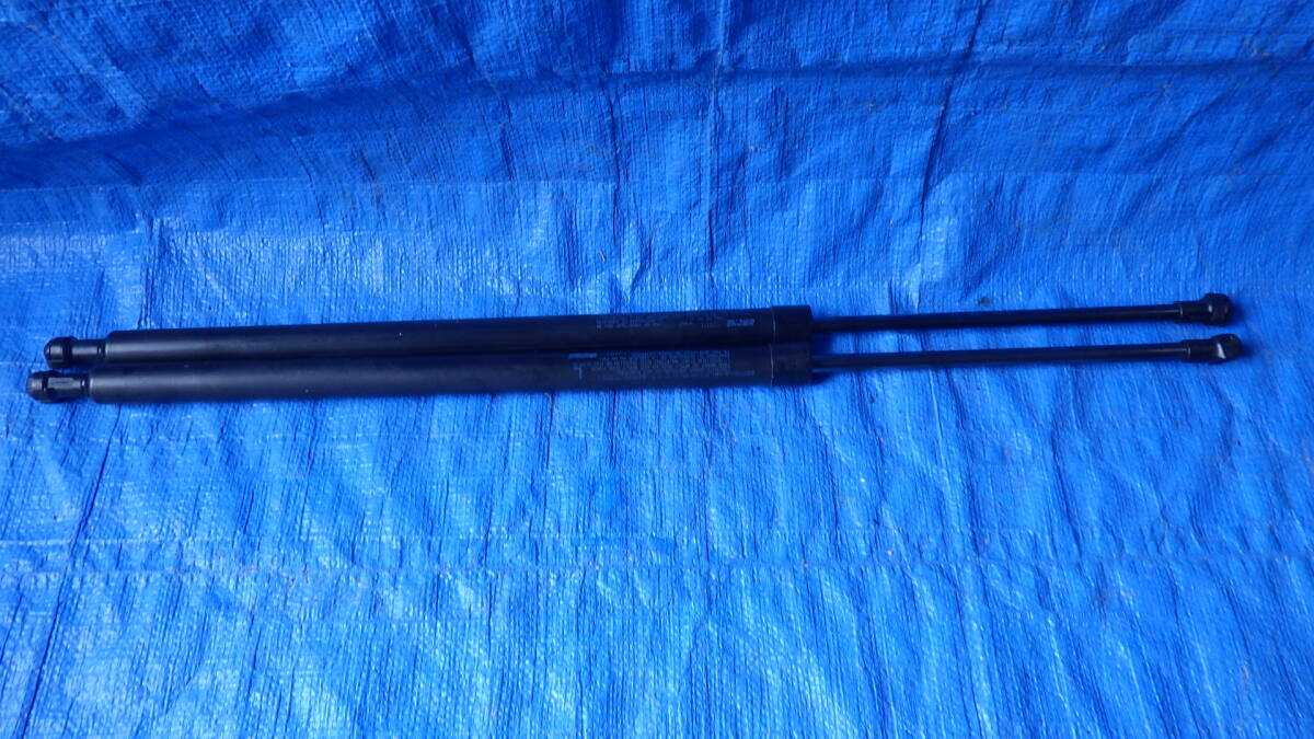 ワゴンR MH21S/MH22S リアゲートダンパー左右 ショック バックドア サポートダンパー AZワゴン MJ21S MJ22S 動作品 管M0510-100拍卖