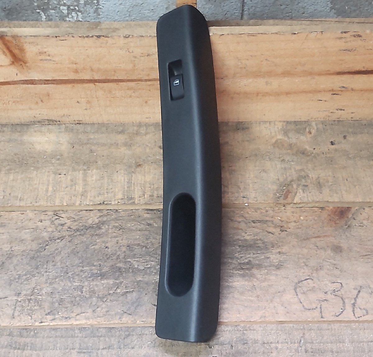 パワーウィンドスイッチ カバー ダイハツ ムーブ コンテ L575S H26/3 16138 0054 84810-B2040 74232-B2090 中古拍卖