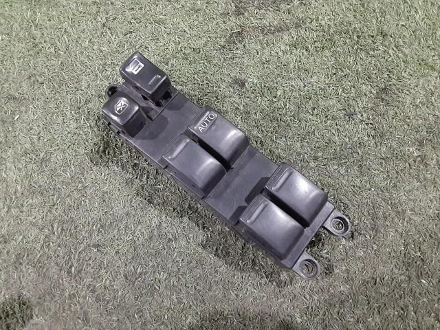 【中古】GC35 ローレル 25メダリスト パワーウィンドウスイッチ拍卖