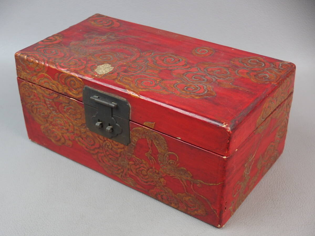 【骨董・茶道具】★古い 木製★★龍文箱 gk028tb.7 中国古玩 宝箱拍卖