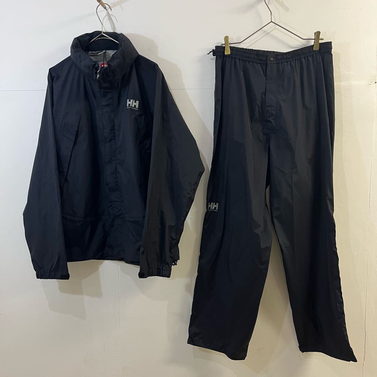 HELLY HANSEN ナイロンセットアップ アウトドア 登山 ハードシェル パッカブル 黒紺 上質 ヘリーハンセン【レターパックプラス郵送可】拍卖
