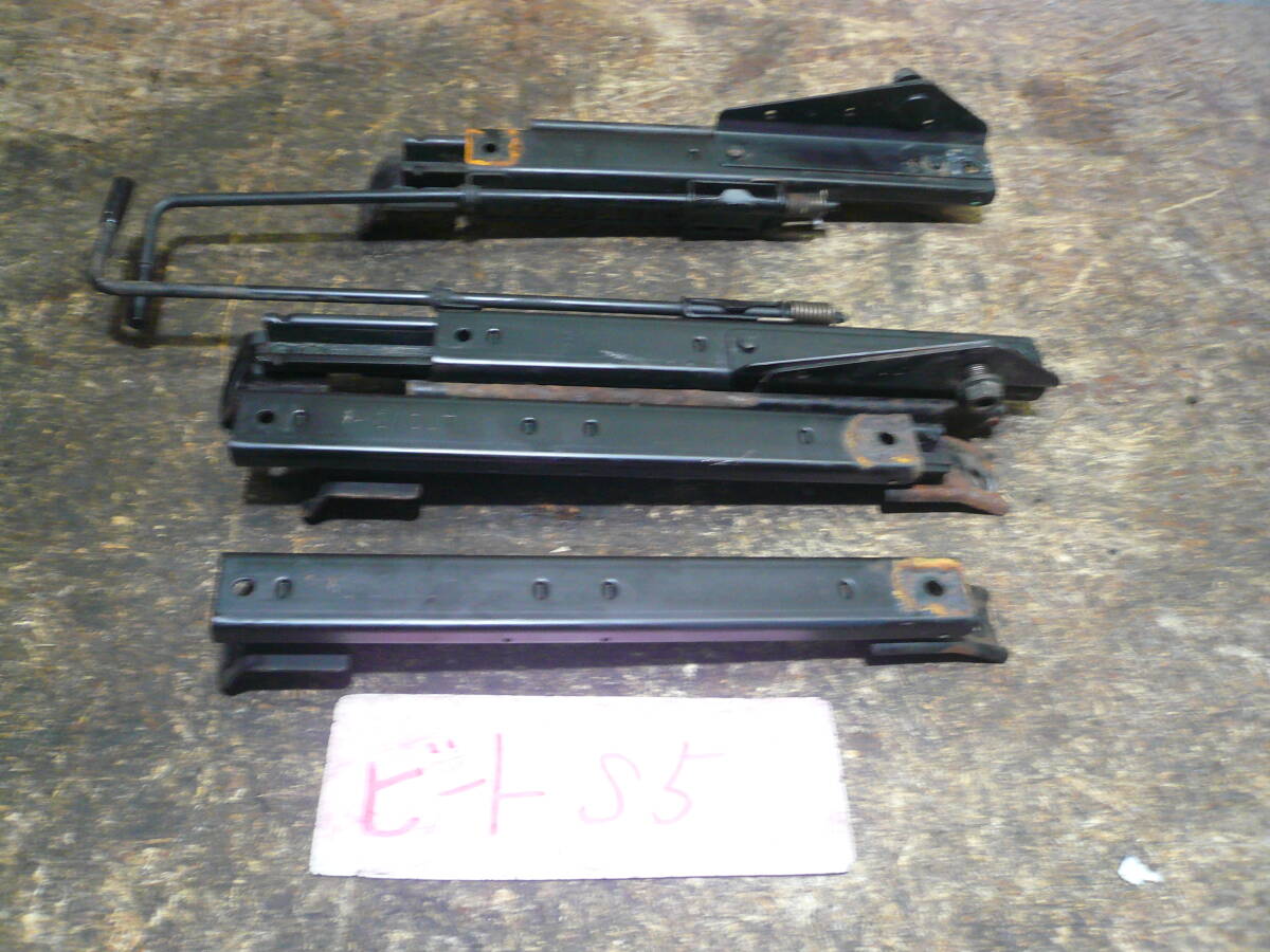 S5 送料無料 ホンダ ビート PP1 純正 シートレール 左右拍卖