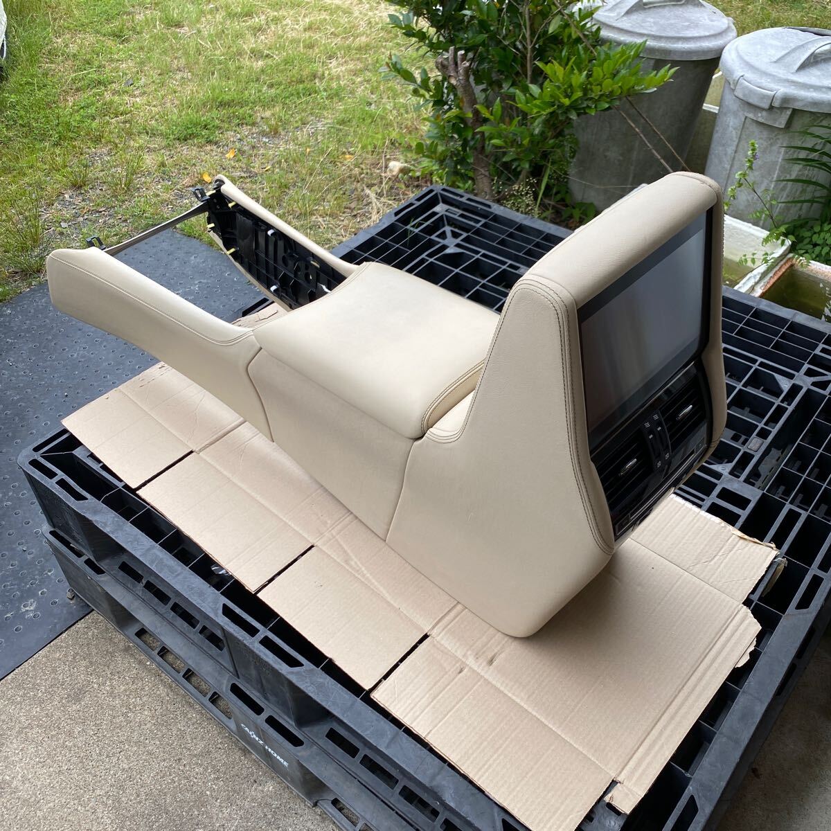 美品 LS600 後期 エグゼクティブ センターコンソール モニター シフト パネル Lセレクト LS460 UVF USF fスポーツ TRD tom's レクサスLS拍卖