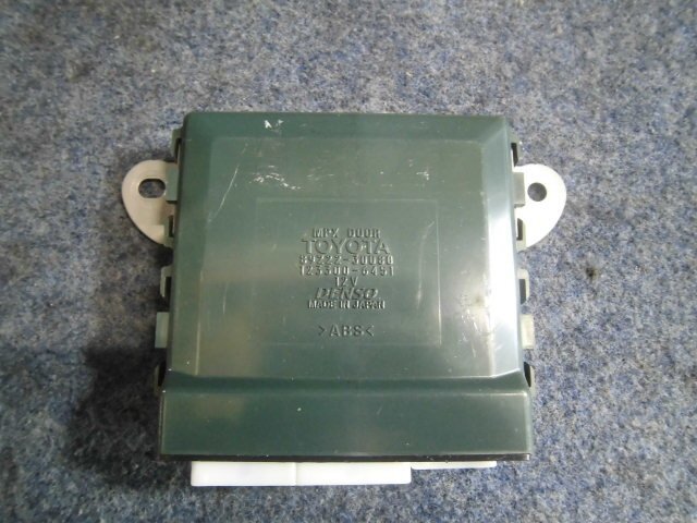 クラウン GRS182 MPX DOOR コンピューターユニット 89222-30080 123300-6451 (NO2)拍卖