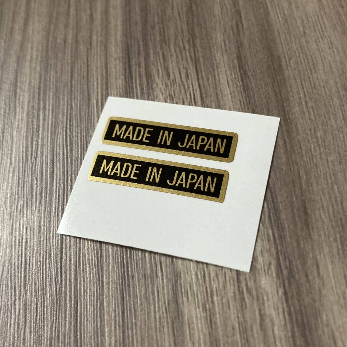 送料無料 Made in Japan メイド イン ジャパン ステッカー 25mm × 6mm 2枚セット ブラック&ゴールド拍卖