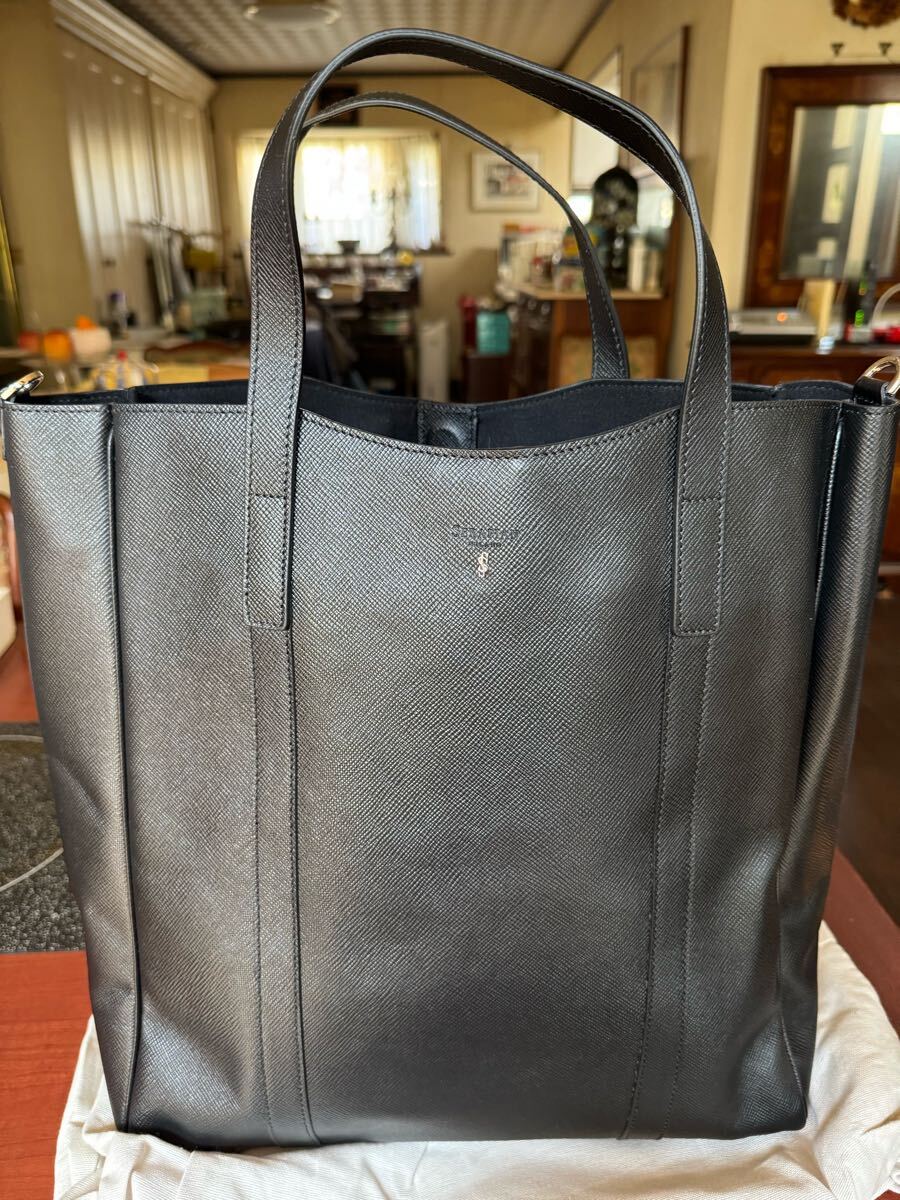 新品未使用 正規品 高級ブランド セラピアン イタリア製 オープントートバッグ ショルダーストラップ付 黒サフィアーノレザー拍卖
