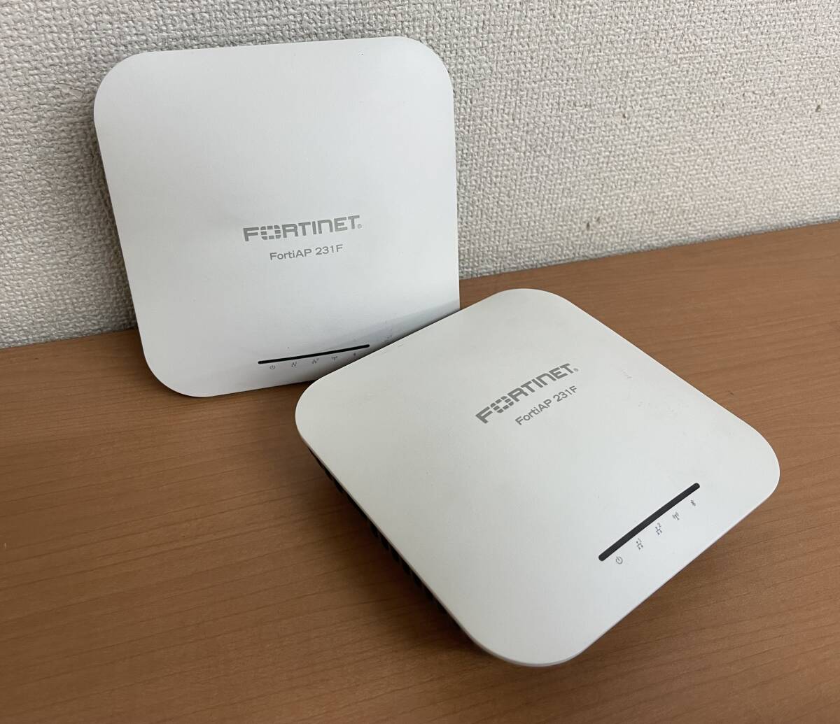 ☆FORTINET FortiAP 231F FAP-231F×2台☆無線アクセスポイント☆訳あり・ジャンク品・電源コード無し☆T0000934-1拍卖