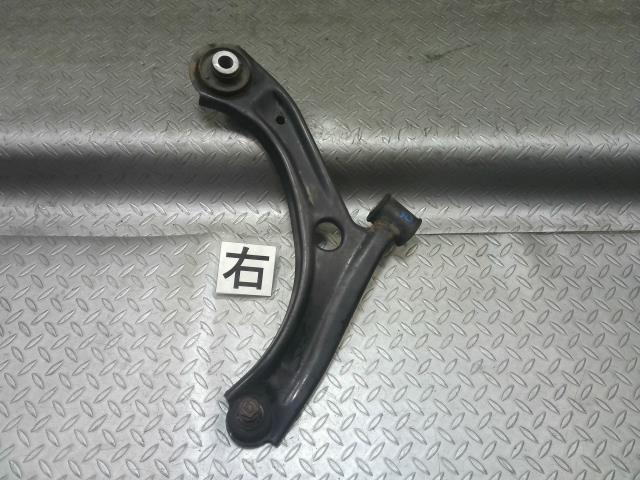 スズキ(SUZUKI)※同梱不可※ラパン HE33S 右フロントロアアーム 品番 45201-74P10 ボールジョイント付 ABS付 スチール拍卖