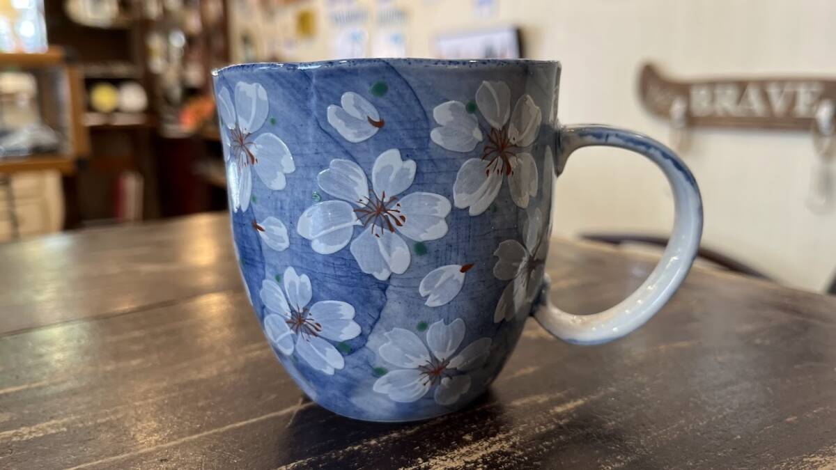 ★やよい花マグカップ 桜 ブルー 美濃焼 日本製★和風拍卖