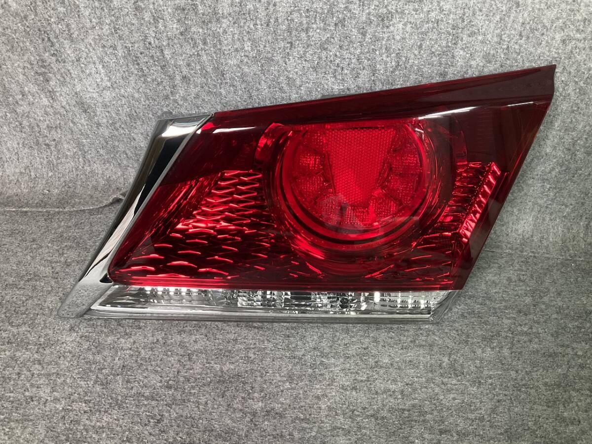 5270 クラウンアスリート GRS210 AWS210 テールレンズ LED 前期 右 ☆拍卖