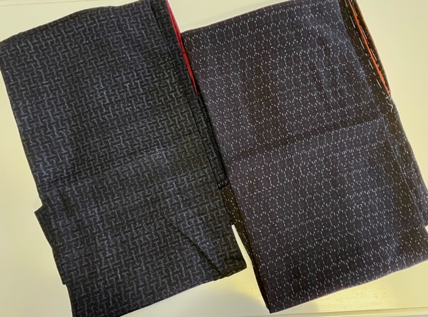 花とら●リサイクル着物 塩澤お召 2枚まとめて 紺 藍 着用可能 リメイク 素材 細工用 250524拍卖
