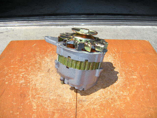 デリカ、ミラージュ、テレディア、ランサーEX、フォークリフト用オルタネーター(ダイナモ)リビルト品 A5T15171、MD034130拍卖